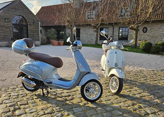 Casa Leone Near Bruges With Jacuzzi & Parking