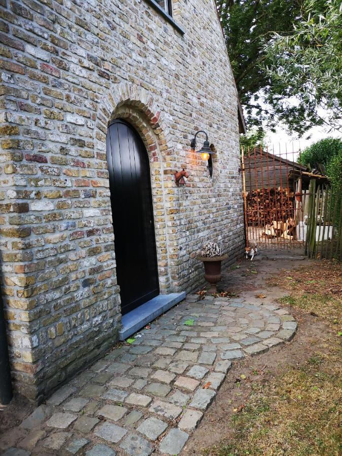 Casa Leone Near Bruges With Jacuzzi & Parking Bed & Breakfast