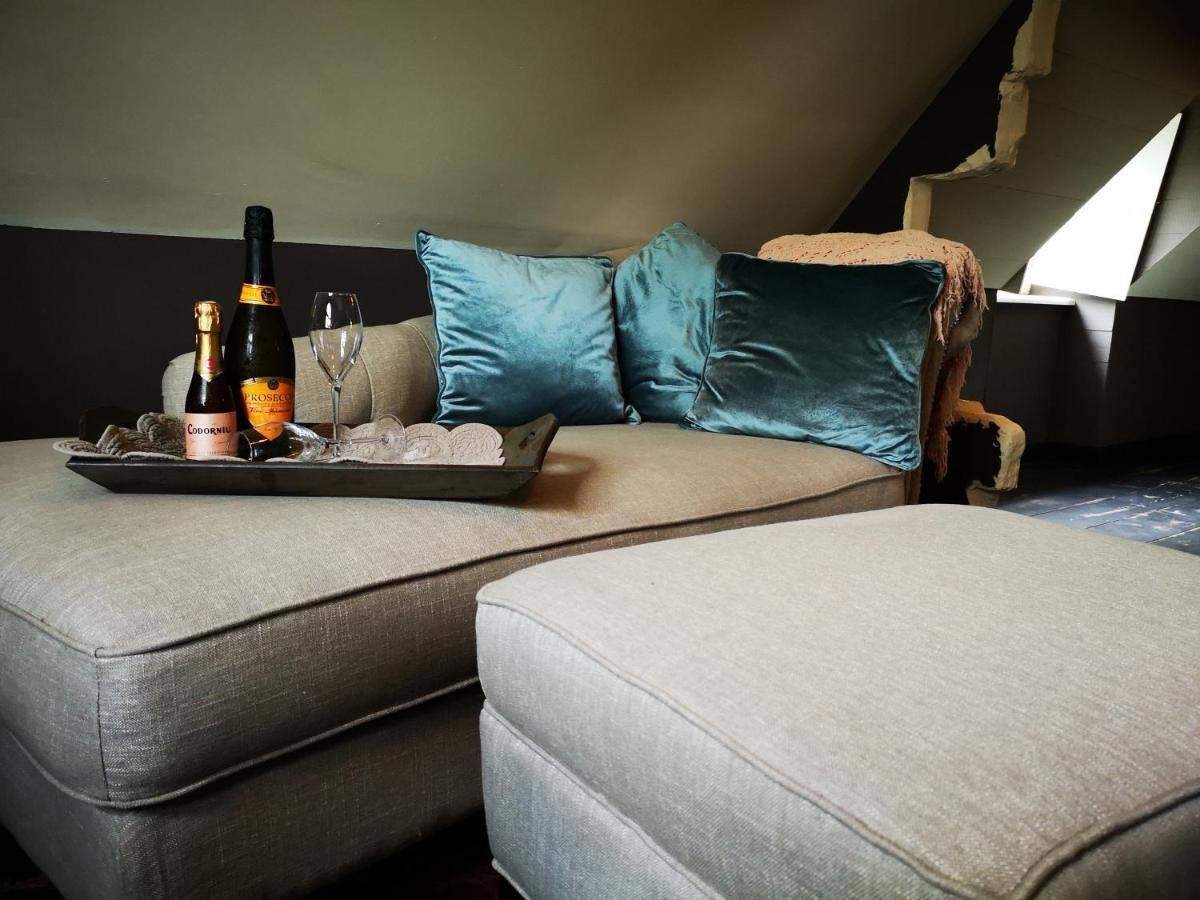 Bed & Breakfast Casa Leone Near Bruges With Jacuzzi & Parking *